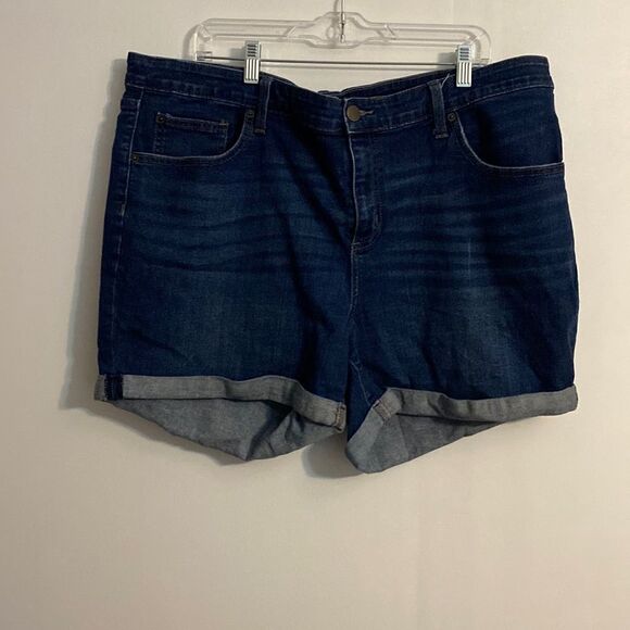 Universal Thread Dark Blue Jean Shorts - Picture 1 of 3